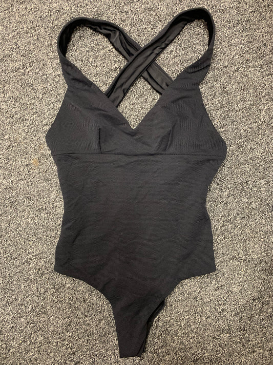 TINA MAILLOT SAMPLE