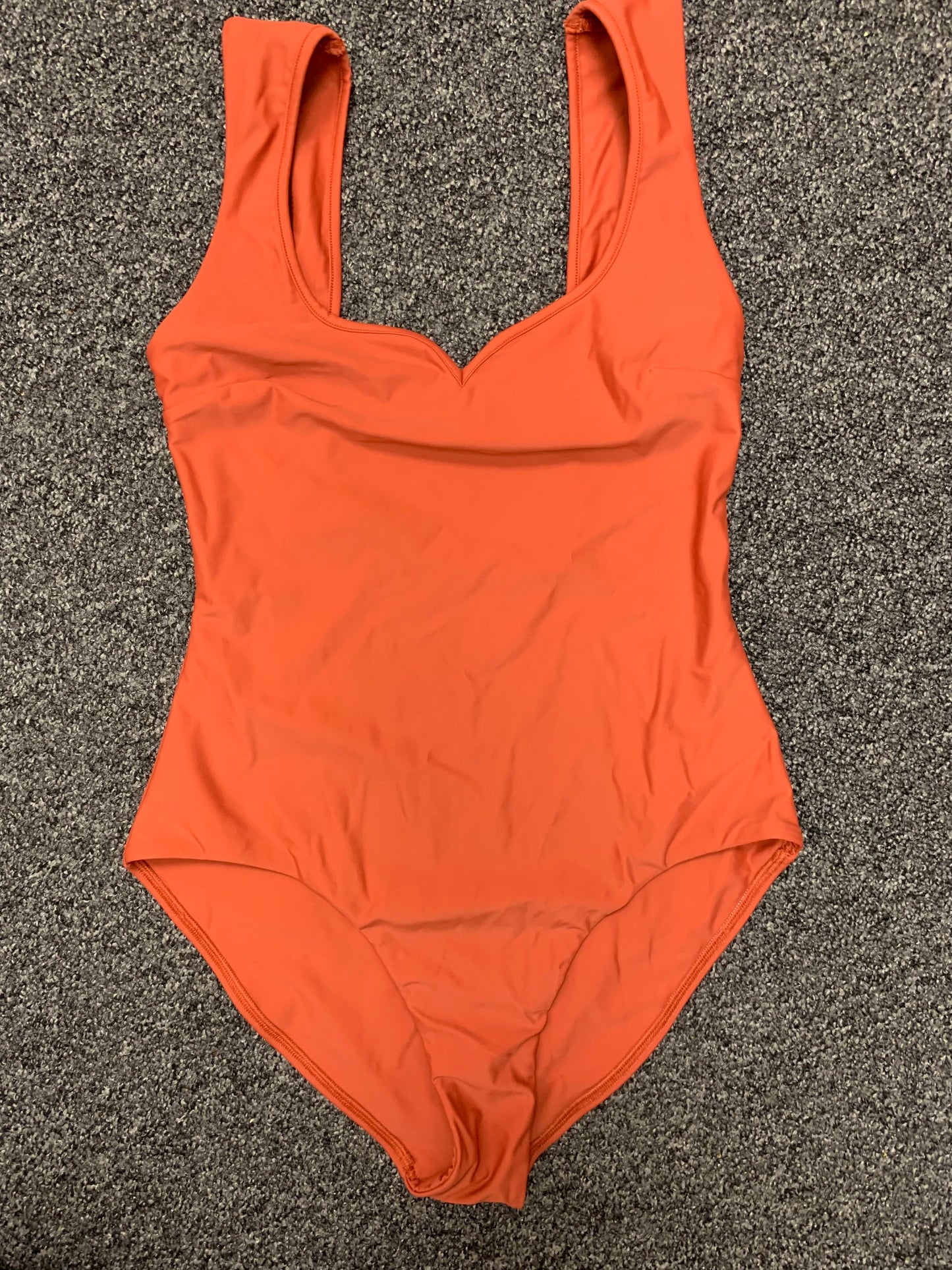 CARLA MAILLOT SAMPLE