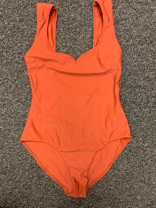 CARLA MAILLOT SAMPLE