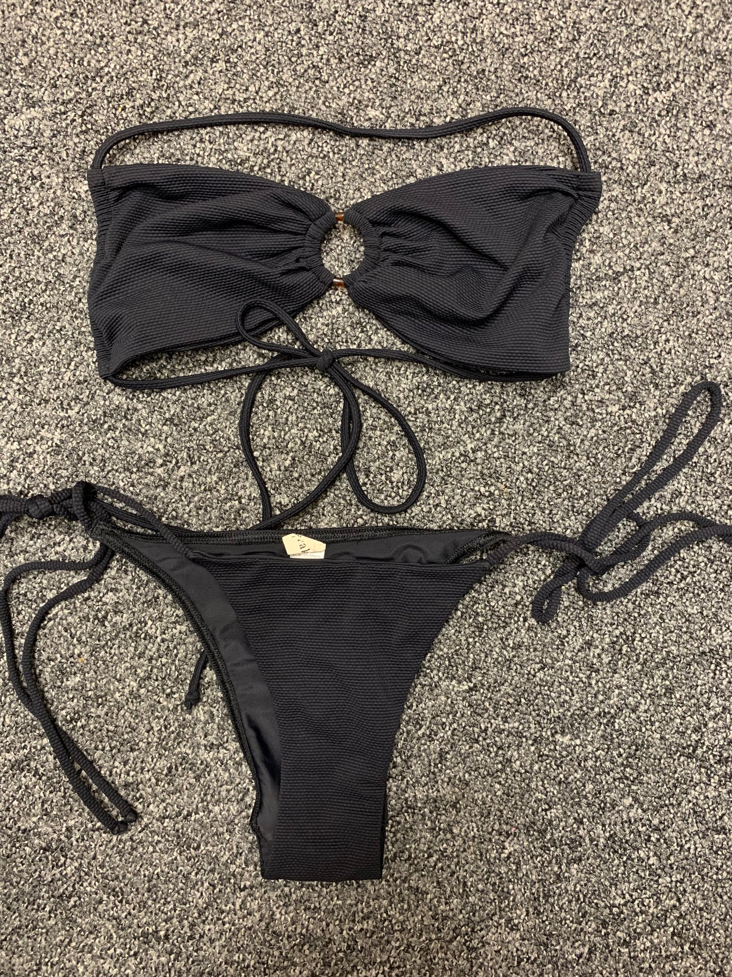 ELSA TOP MARITA BOTTOM SET SAMPLE