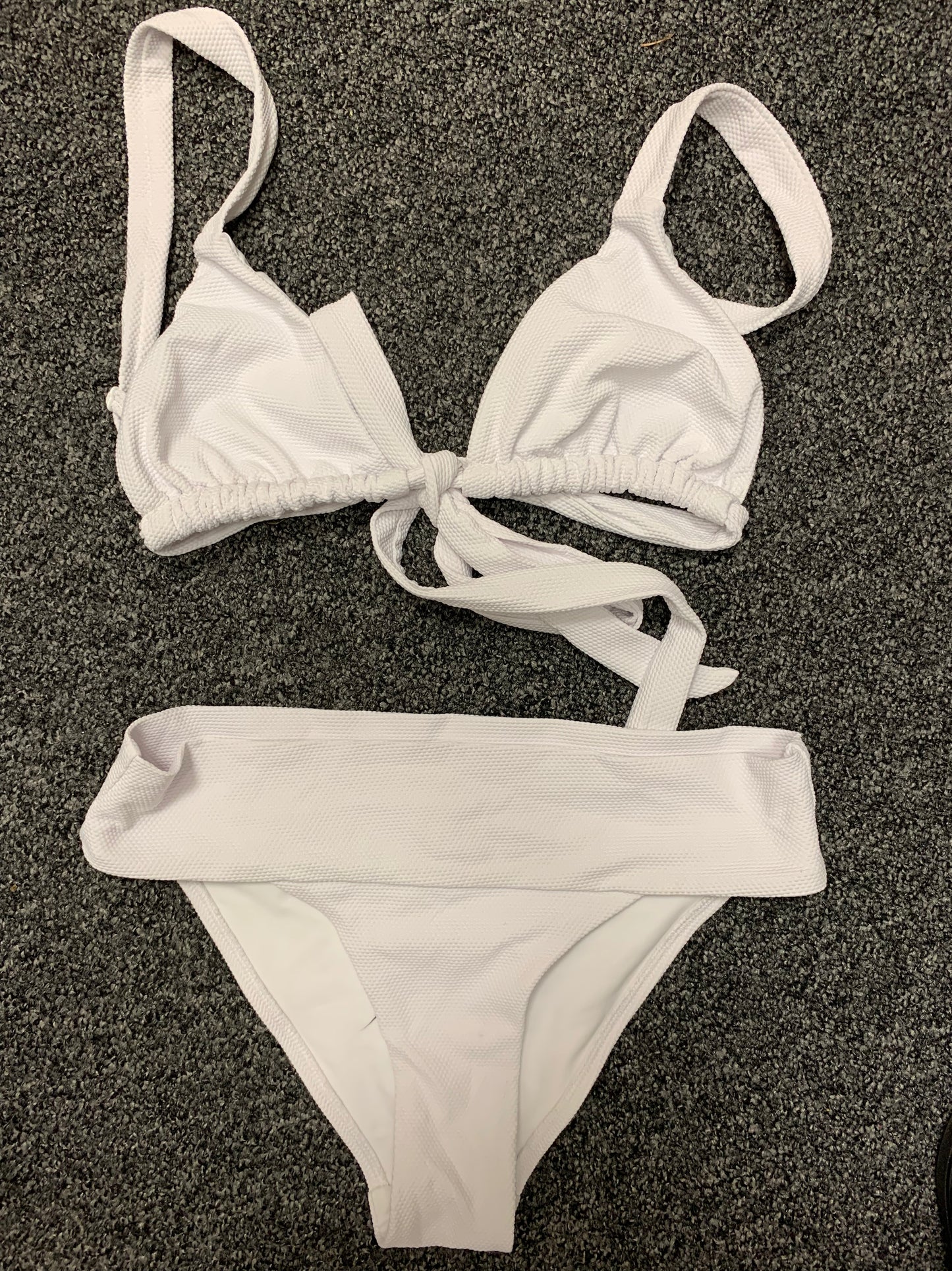 LOLA SET SAMPLE