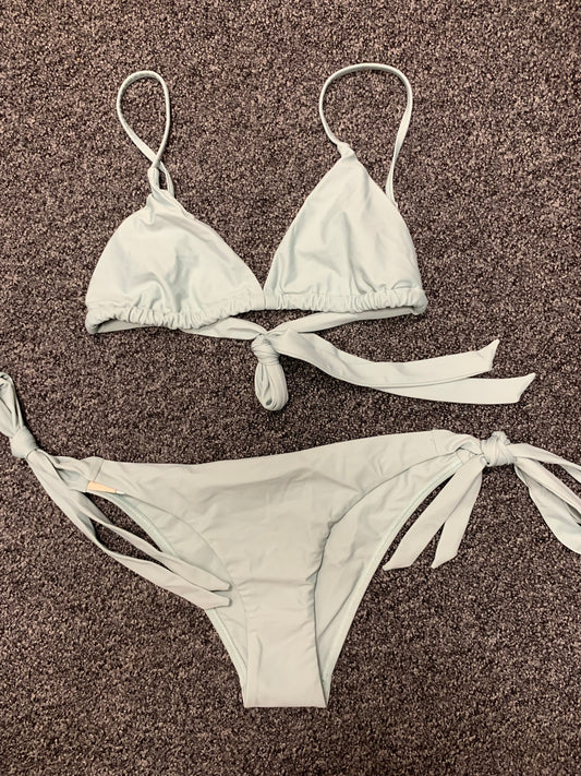 DAFNE SET SAMPLE