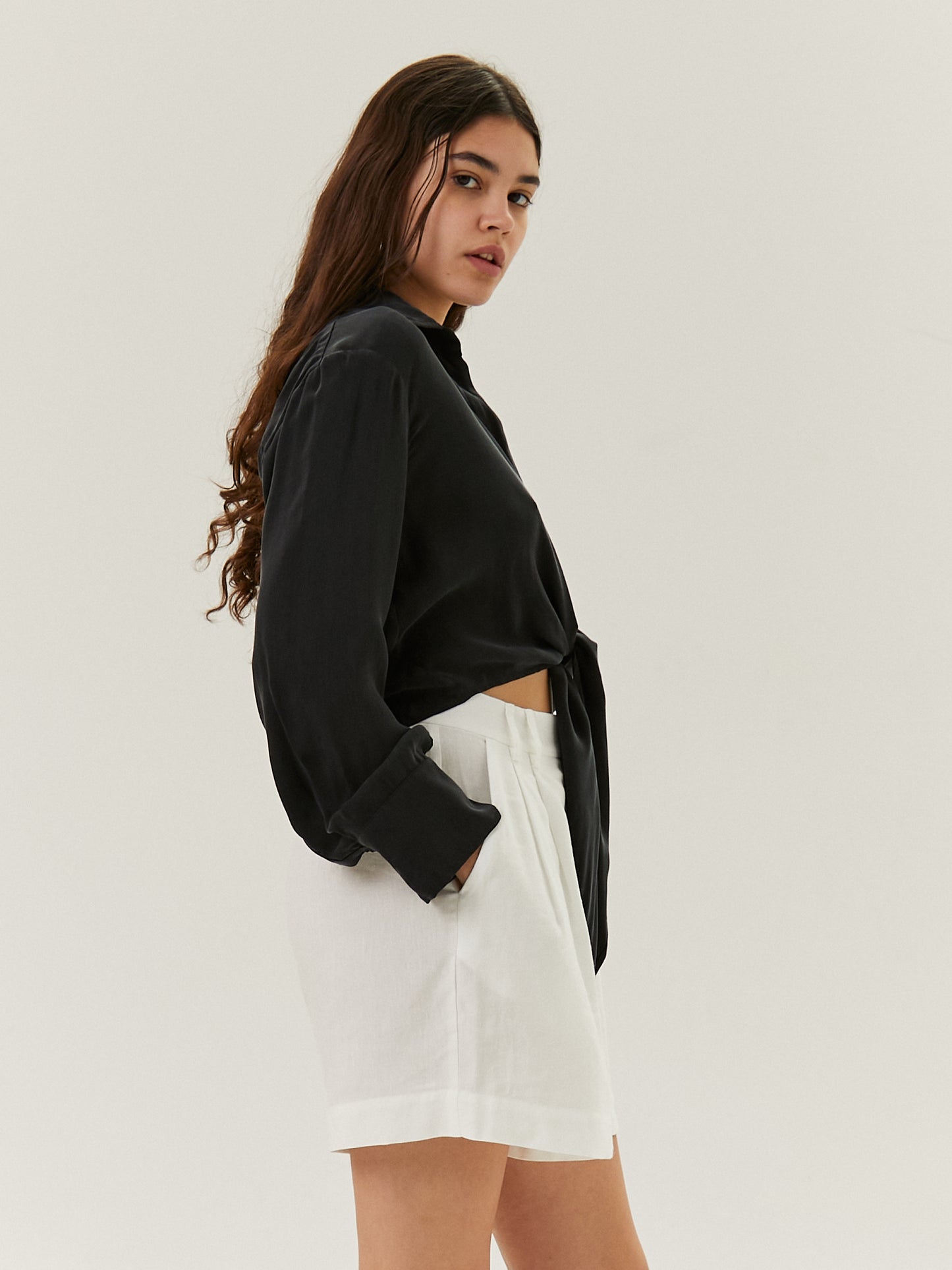 ANGELA SHORTS